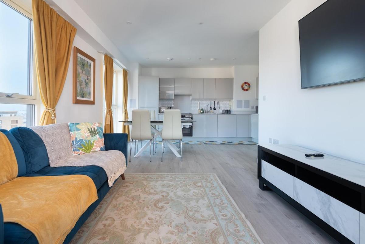 Luxury Effra Gardens, Canning Town 6 3bdr 2bth Apartamento *