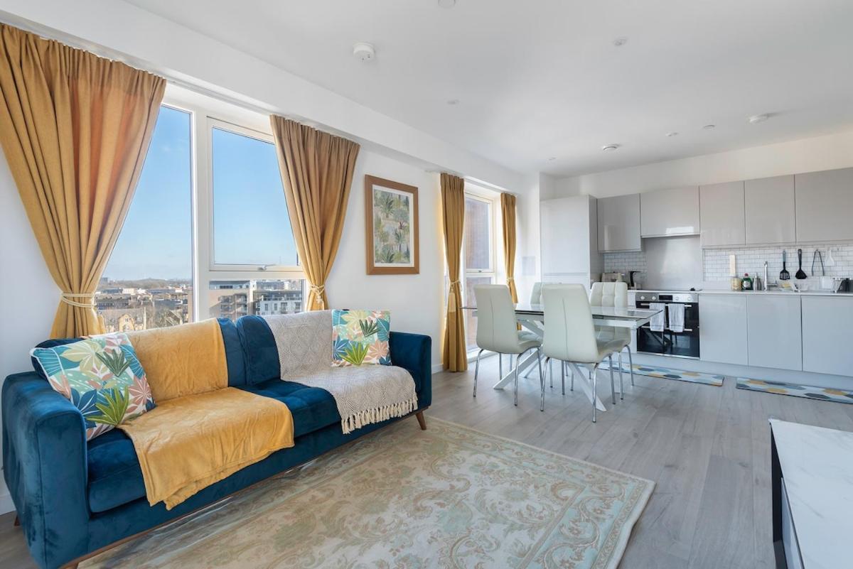 Apartamento Luxury Effra Gardens, Canning Town 6 3bdr 2bth